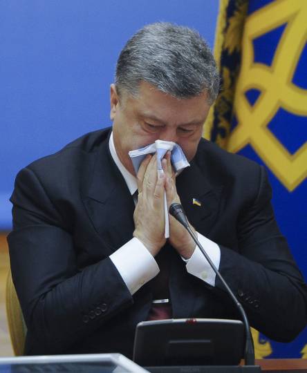 Путин был в хорошем настроении, Порошенко надо было успокаивать Путин был в хорошем настроении, Порошенко надо было успокаивать