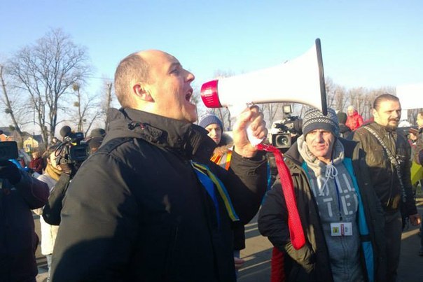 Парубий предложил снять ДНК Путина и проверить его подлинность Парубий предложил снять ДНК Путина и проверить его подлинность